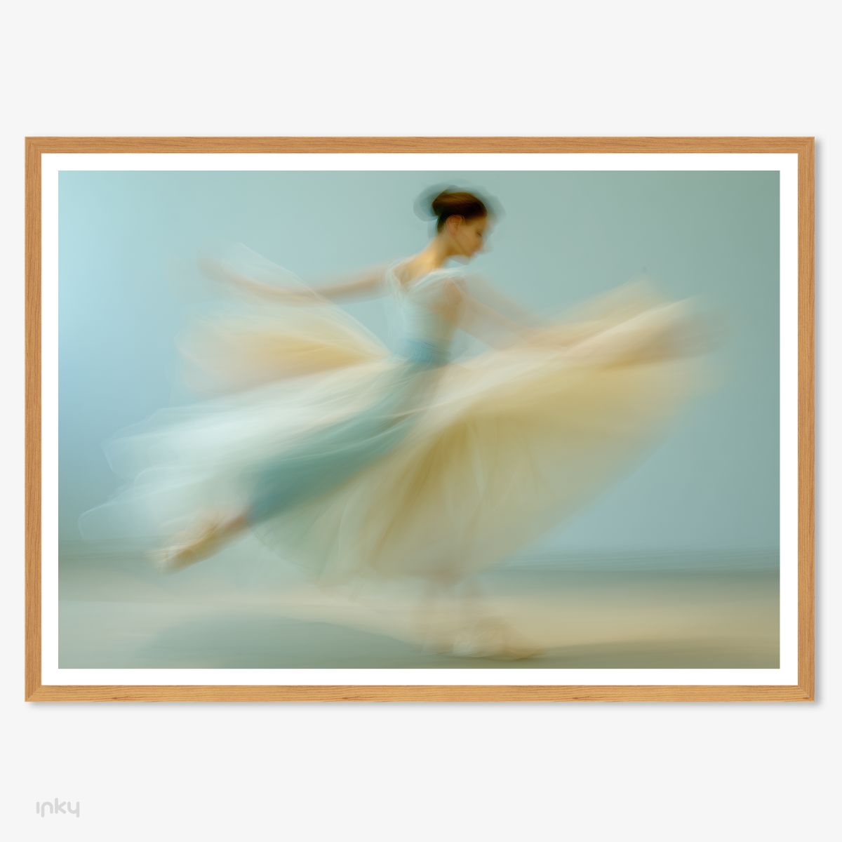 פוסטר צילום של רקדנית בתנועה